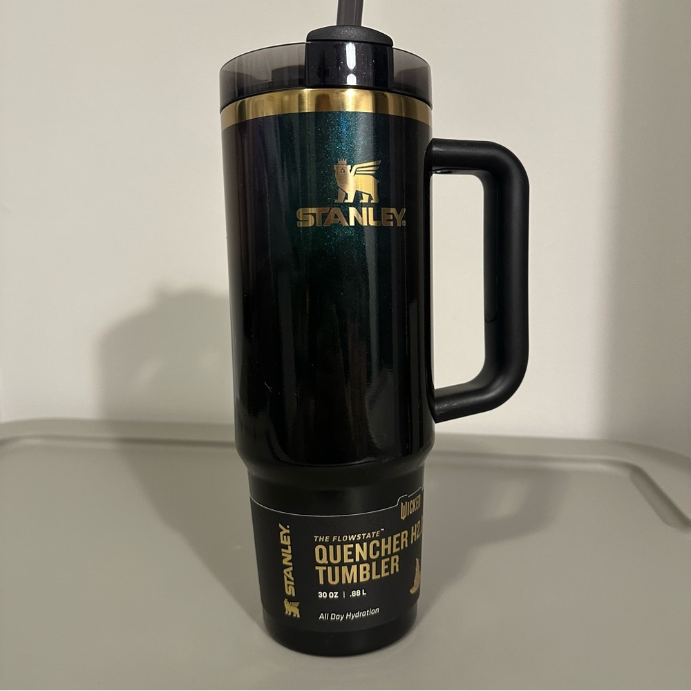 Stanley 30 oz. Wicked Elphaba for Good Black and Gold Travel Tumbler NWT